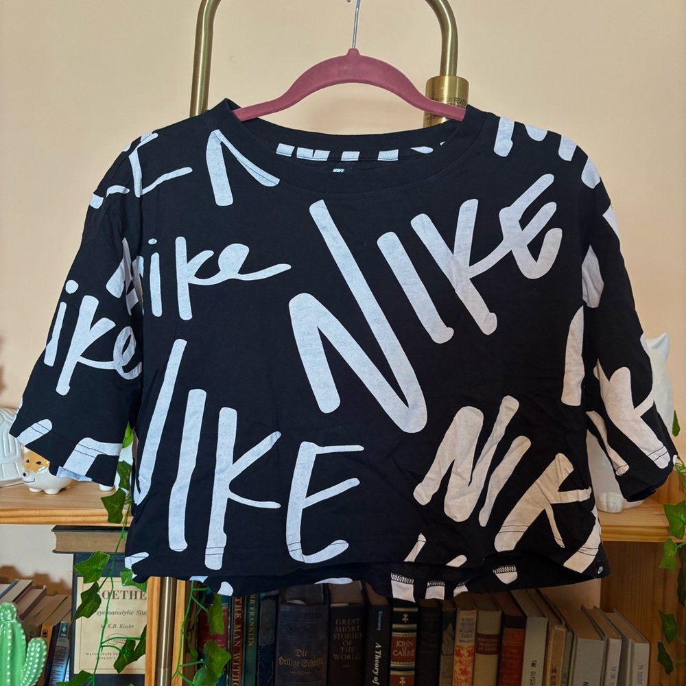 Nike Black & White Cropped Tee